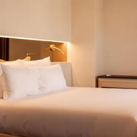 Cristal Hotel 4*