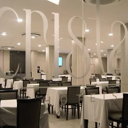 Cristal 4*