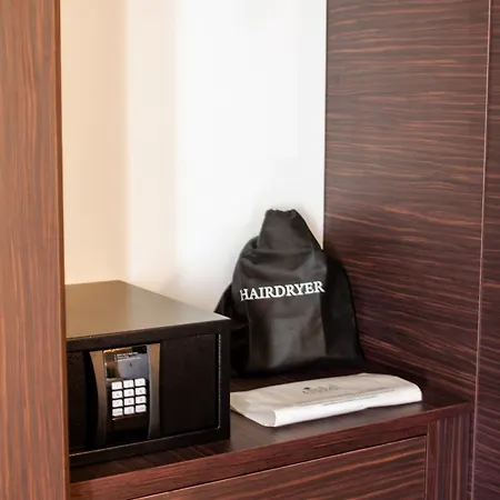 Cristal 호텔 세투발