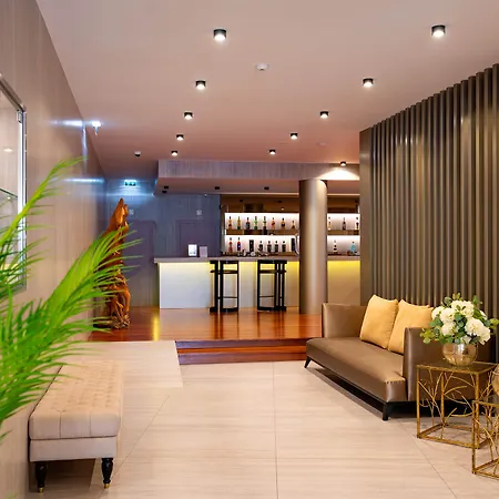 Cristal Hotel 4*